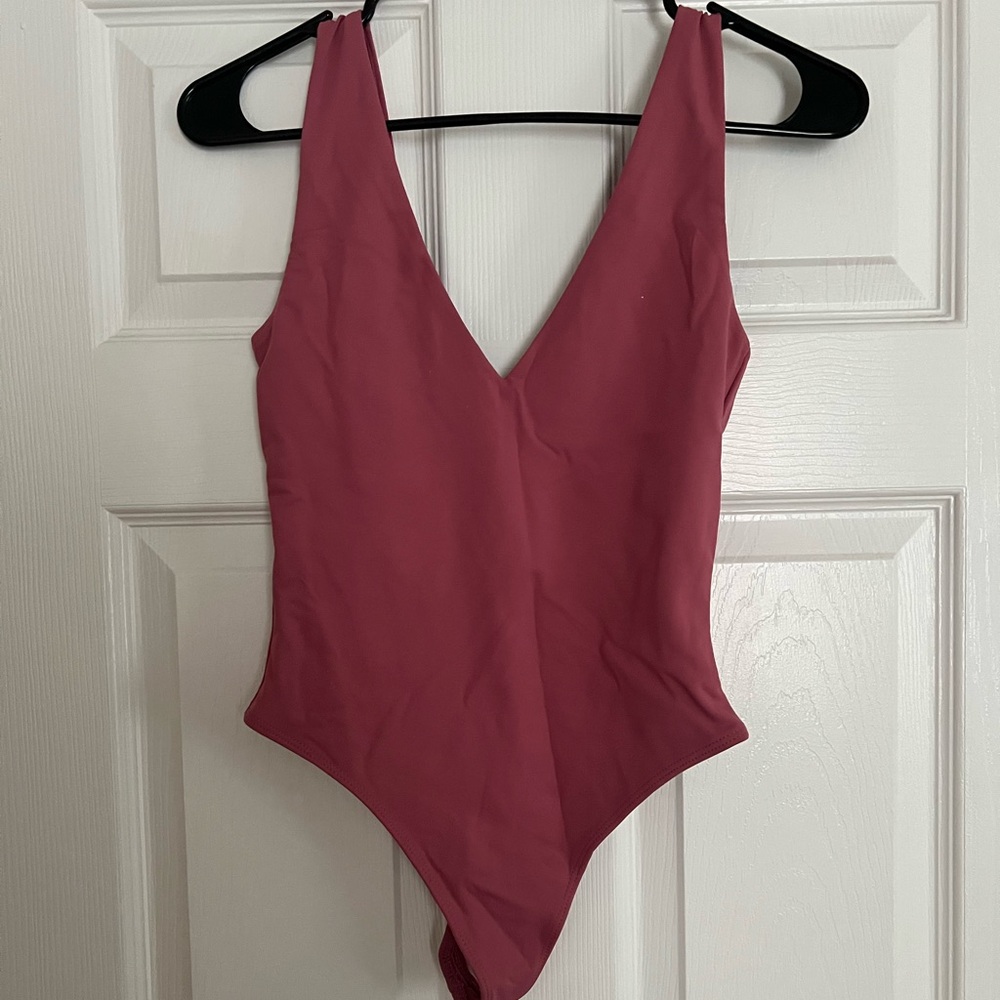 Aritzia Bodysuit